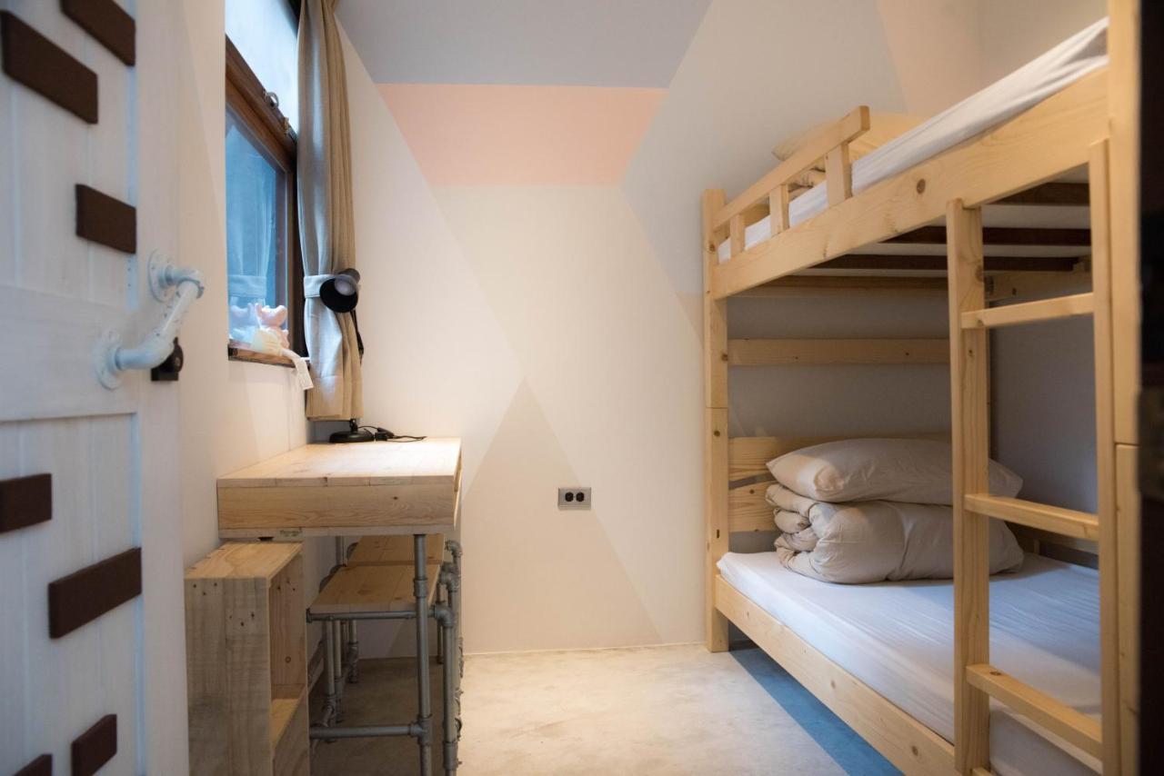 框框背包客棧 Kuang Kuang Hostel Longjing Экстерьер фото
