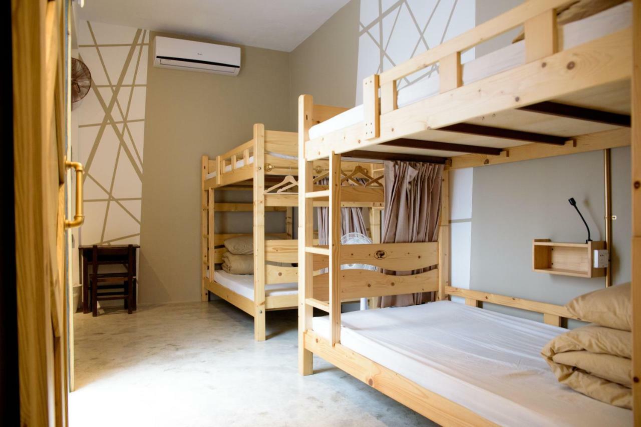 框框背包客棧 Kuang Kuang Hostel Longjing Экстерьер фото