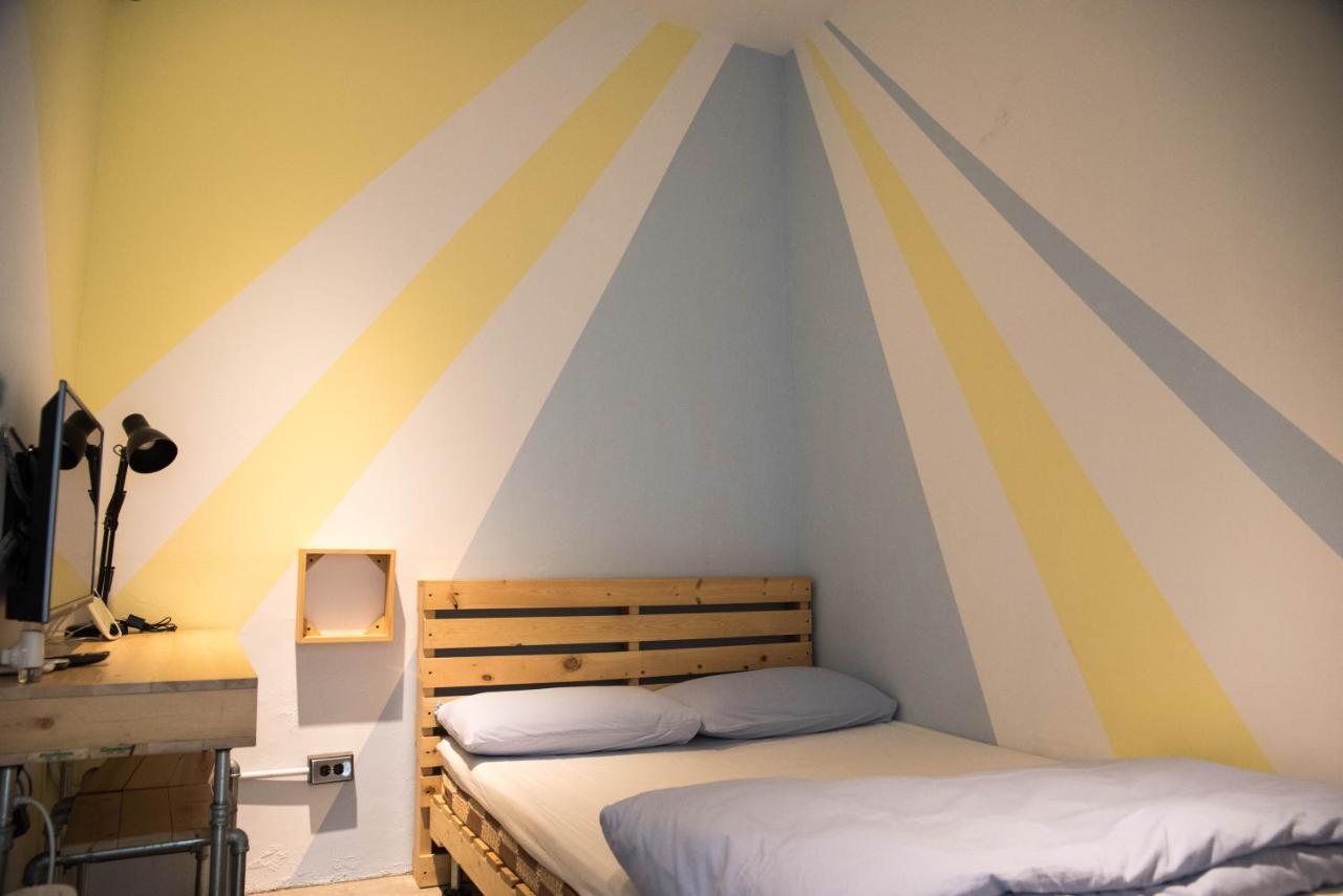 框框背包客棧 Kuang Kuang Hostel Longjing Экстерьер фото